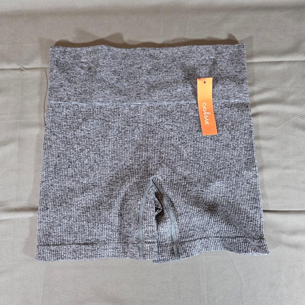 Colsie Womens High-Waisted Seamless Ribbed Lounge Shorts Gray Marl Heathered M